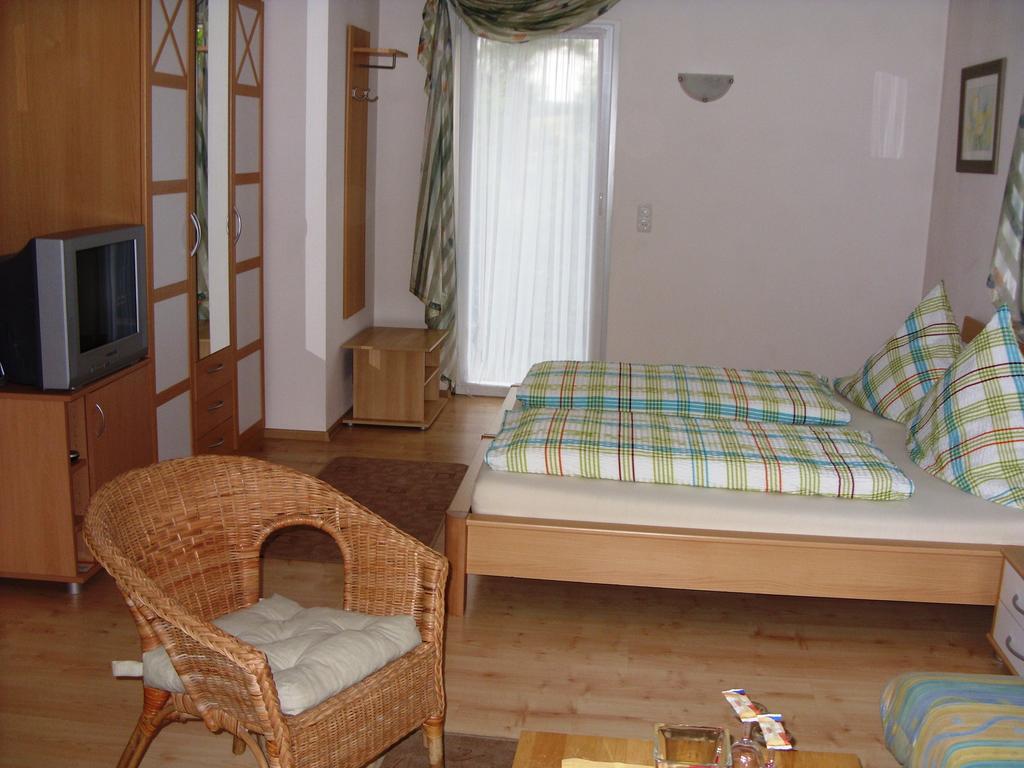 Pension Fitnessoase Eussenheim Room photo