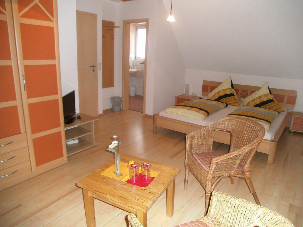 Pension Fitnessoase Eussenheim Room photo